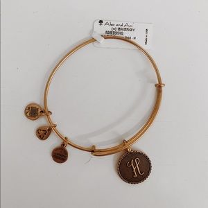 Gold Letter Bracelet